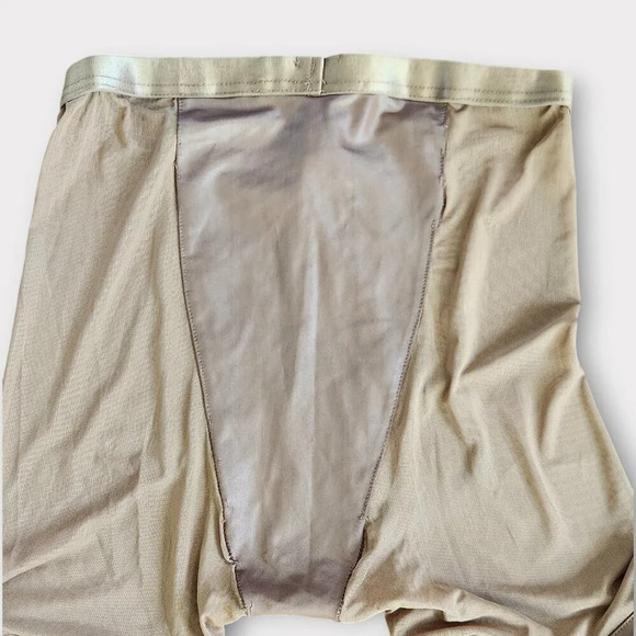 Dolls Kill x POSTER GRL 2pc Set Go Off Wrap Top High Waist Leggings Mesh Panel - Picture 5 of 10